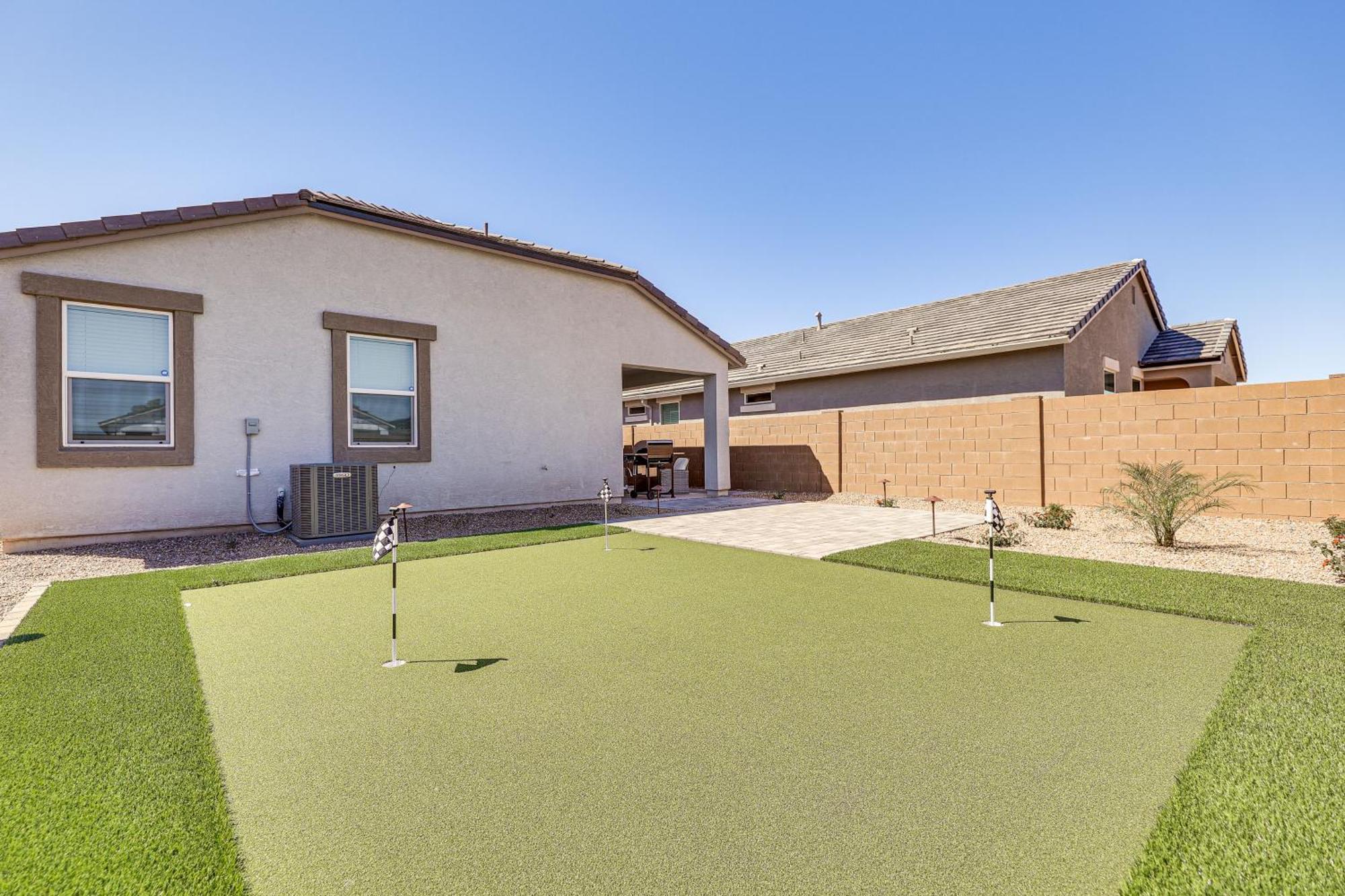 Maricopa Home With Putting Green And Covered Patio! Extérieur photo